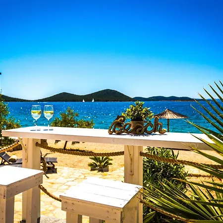 Buqez Eco - 18 - Direkt Am ヴィラ *