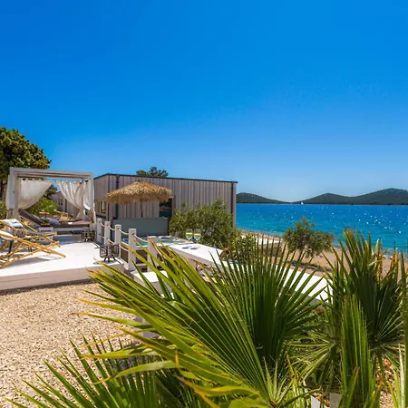 Buqez Eco - 18 - Direkt Am ヴィラ *